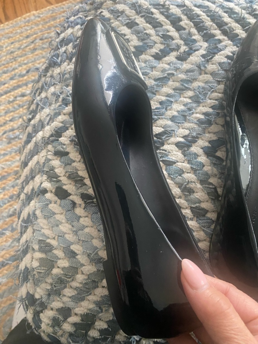 Tory Burch Black Patent Logo Square-Toe Flats with Silver Hardware Sz9 Pre Loved - Picture 4 of 4